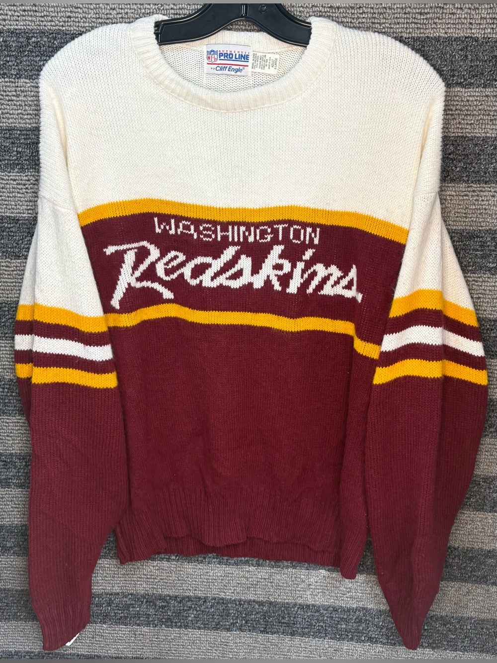 Vintage 80’s Cliff Engle Washington Redskins NFL Sideline Sweater Men’s Large